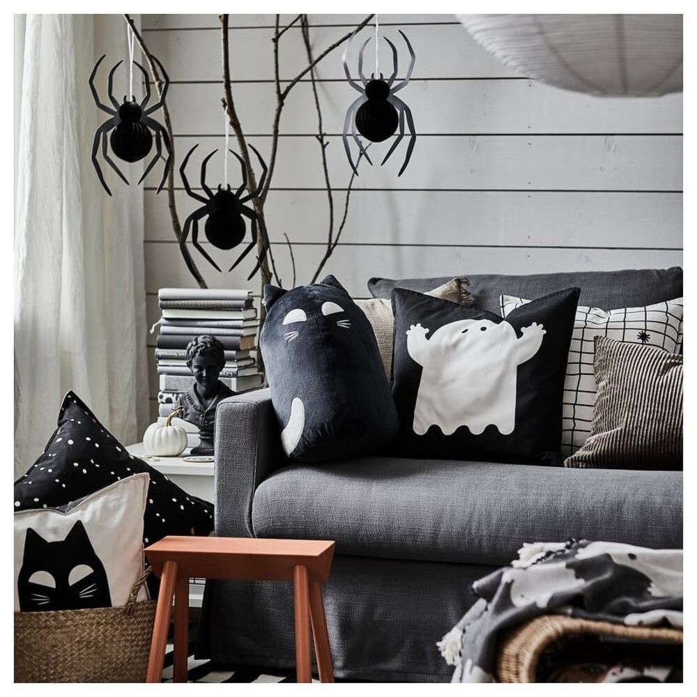 Ikea Halloween KUSTFYR Cushion cover Ghosts 20x20" Black White NEW 2025 Cotton - Picture 3 of 13